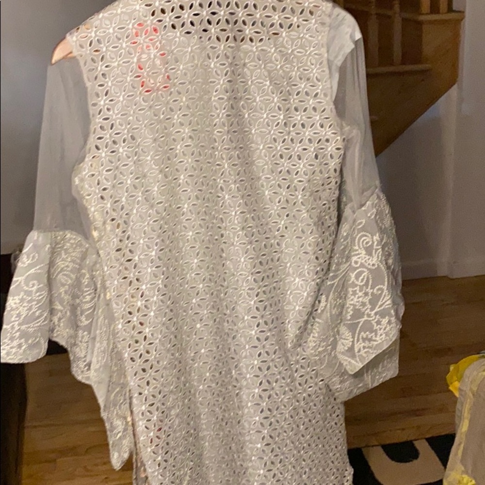 Only shirt - Picture 6 of 6